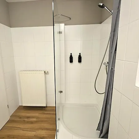 דירה Wieapart - Ruhig Im Gruenen, Parkplatz, Zw. Dus/cgn *