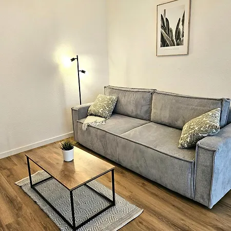 Wieapart - Ruhig Im Gruenen, Parkplatz, Zw. Dus/cgn לברקוסן