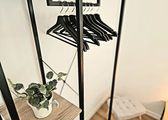 Wieapart - Ruhig Im Gruenen, Parkplatz, Zw. Dus/cgn Apartman