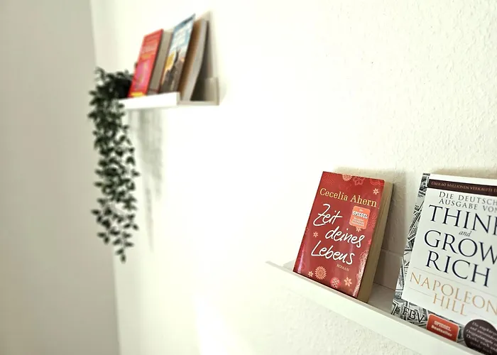 Wieapart - Ruhig Im Gruenen, Parkplatz, Zw. Dus/cgn * Leverkusen